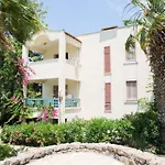 Tilkicik Yali Daireleri Club Flipper Yalikavak Bodrum