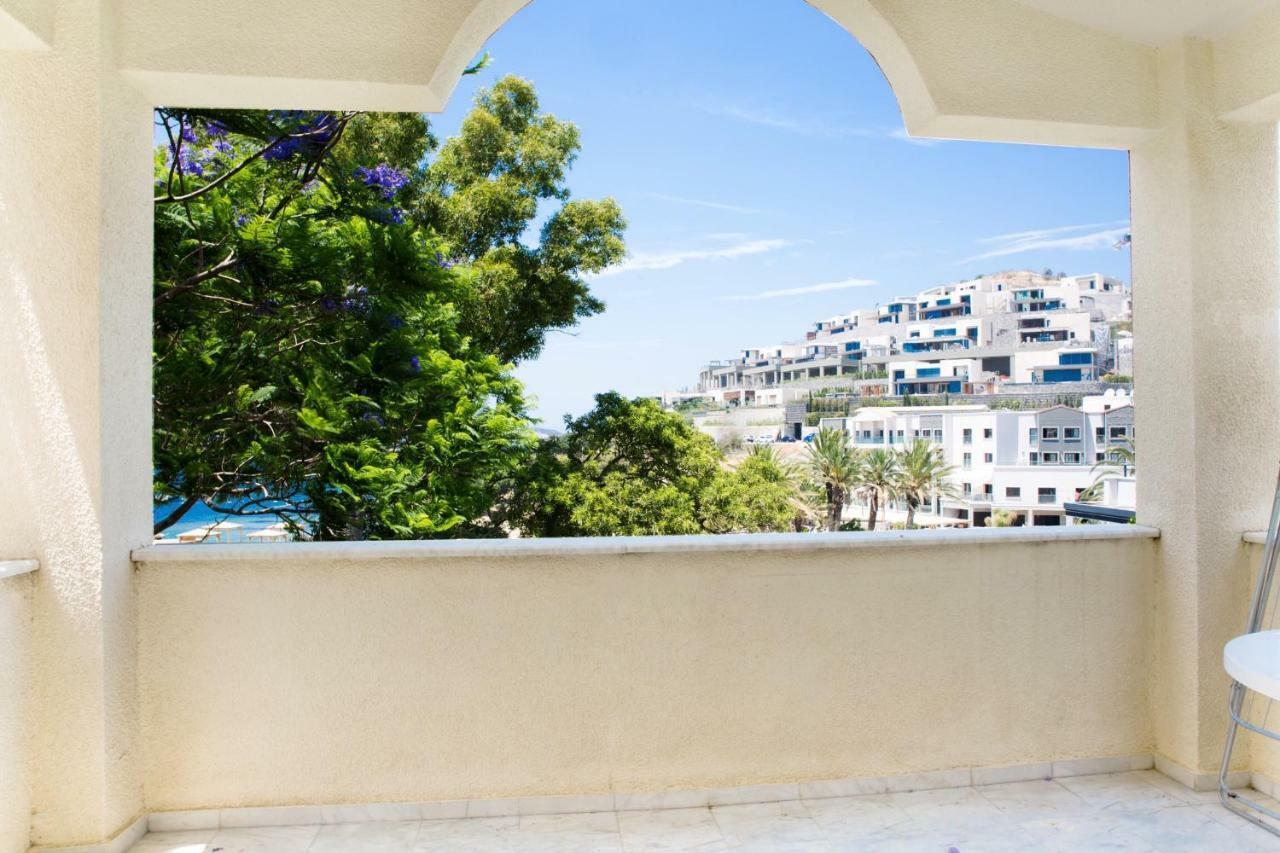 Tilkicik Yali Daireleri Club Flipper Yalikavak Tatil Evi