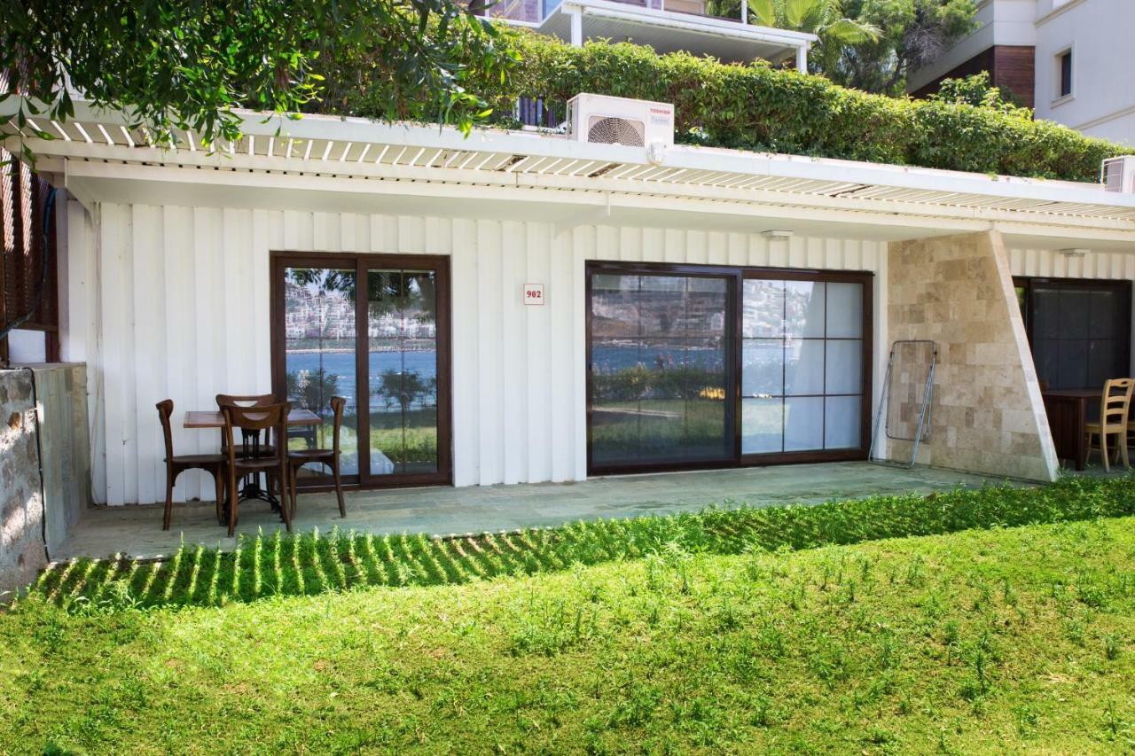 Tilkicik Yali Daireleri Club Flipper Yalikavak Tatil Evi